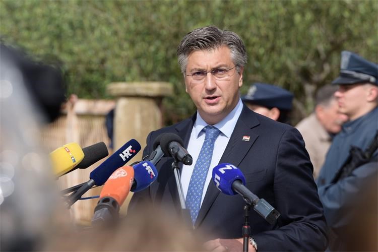 Hrvatska: Sa skupa u Varivodama poslane poruke pomirenja