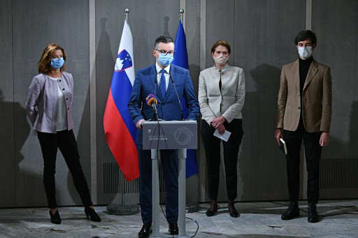 Slovenija: Opozicija pregovara o formiranju “Vlade u seni”