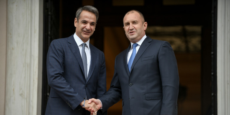 Bugarska: Radev u zvaničnoj poseti Atini, sastaće se sa Sakellaropoulou i Mitsotakisom