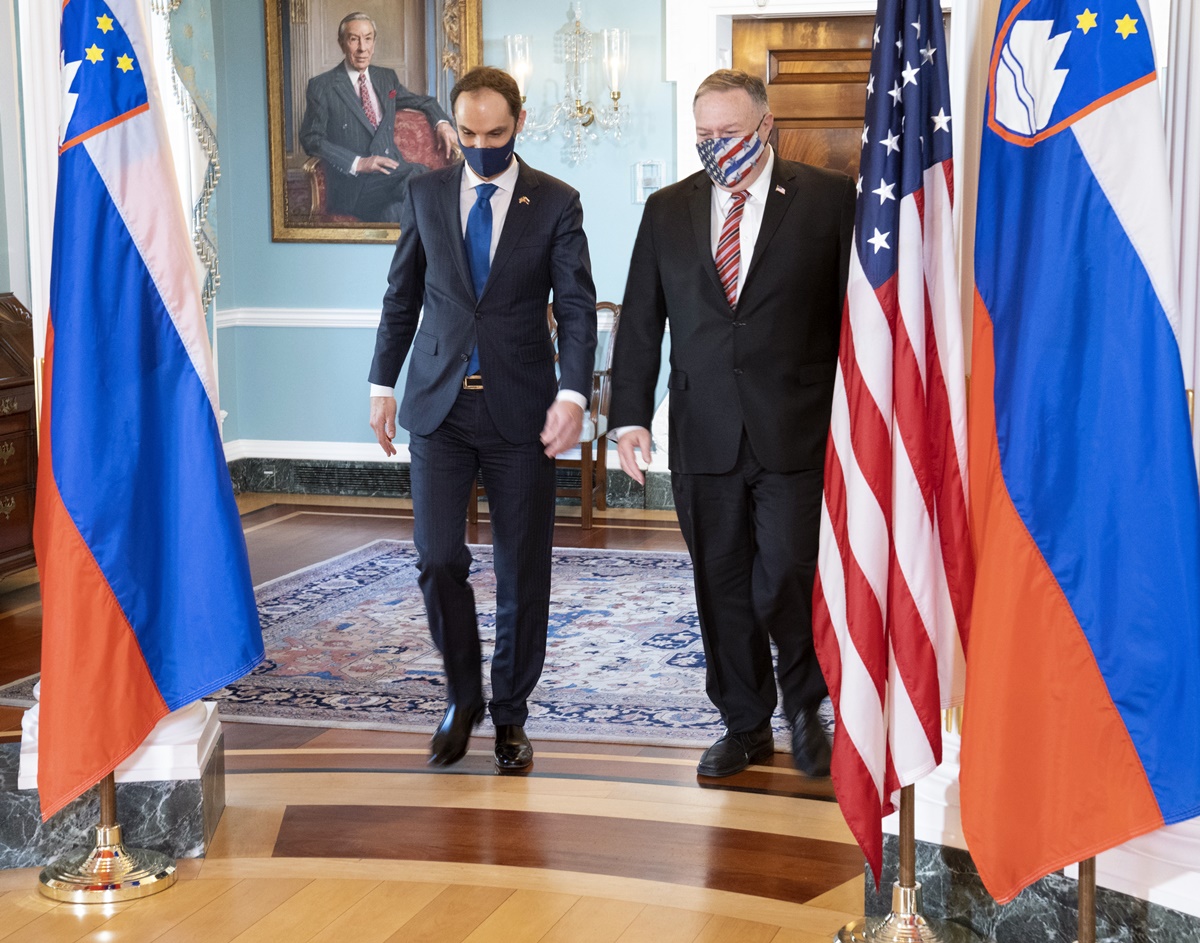 Slovenija: FM Logar sastao se sa američkim državnim sekretarom Mikeom Pompeom