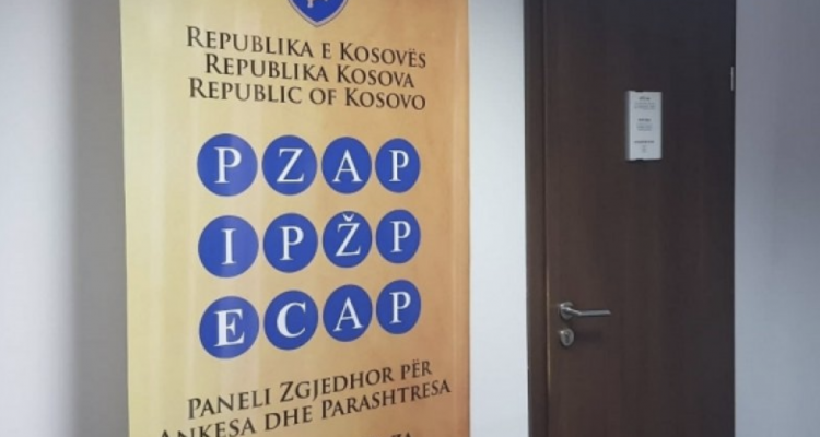 Kosovo: ECAP izbacio Kurtija, ostali kandidati se suočavaju sa zakonskim preprekama na izborima