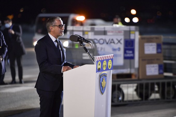 Kosovo: Prva pošiljka vakcina AstraZeneca protiv Covid-19 iz programa COVAX stigla u nedelju