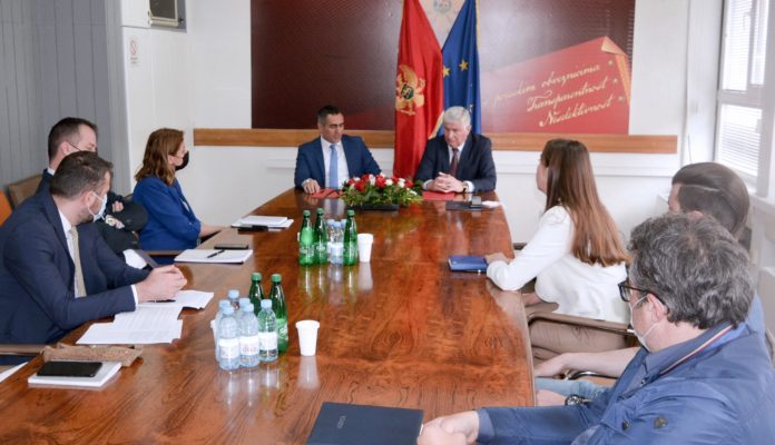 Crna Gora: Privredna komora i Uprava prihoda i carina zajedno u borbi protiv sive ekonomije