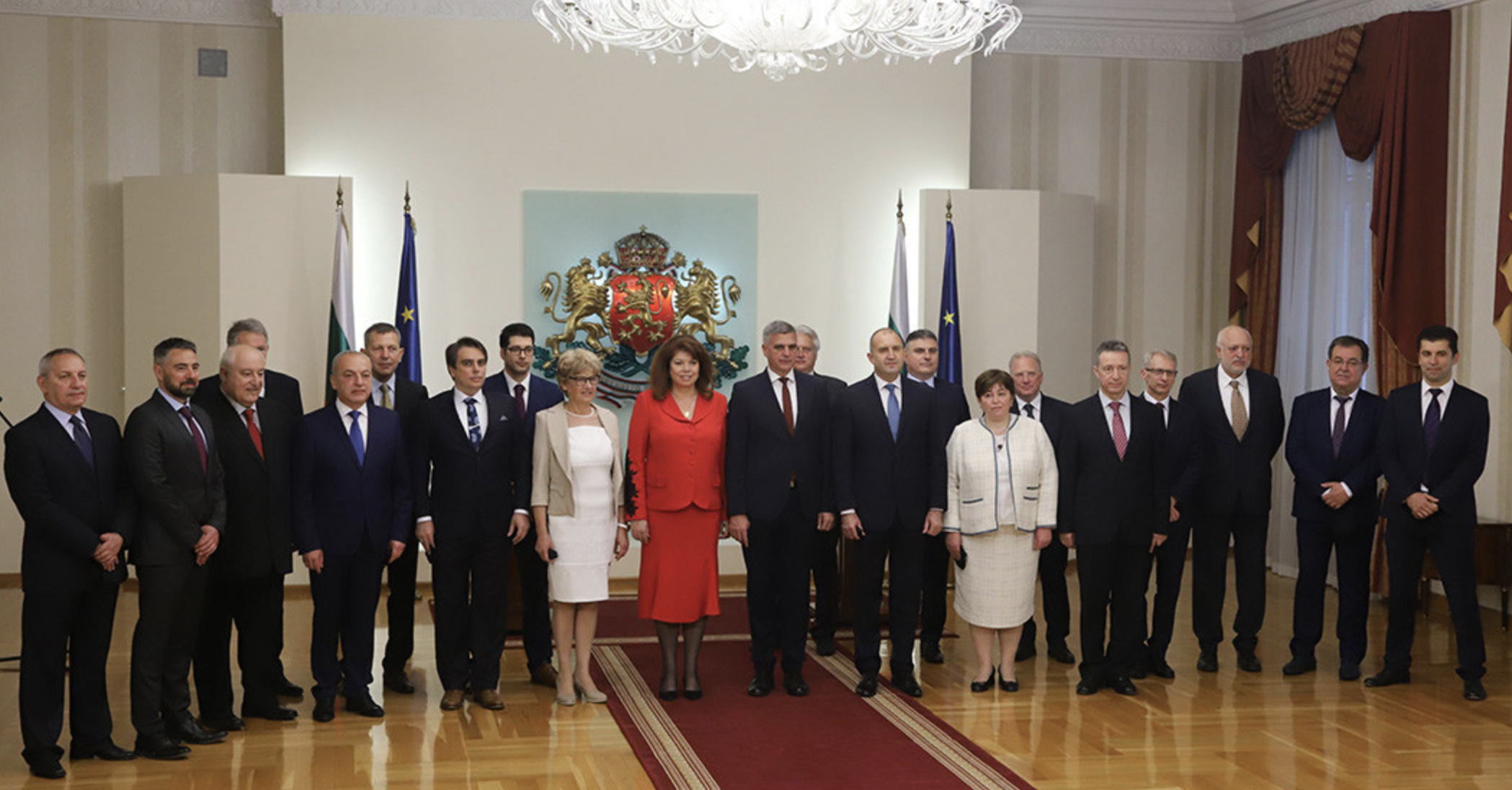 Bugarska: Privremena Vlada položila zakletvu pred predsednikom Rumenom Radevim