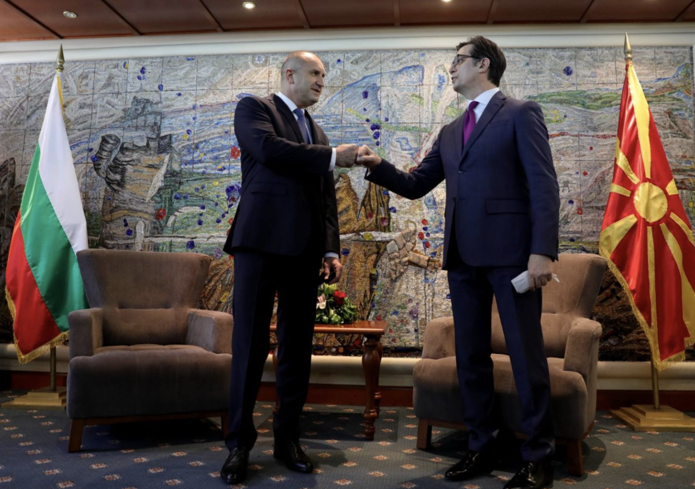 Pendarovski: Radev je kulturan i ozbiljan, ali drži se bugarskih zahteva