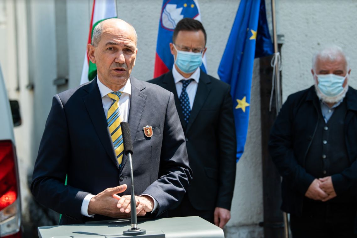 Slovenija od Mađarske dobila 300 000 doza vakcine AstraZeneca