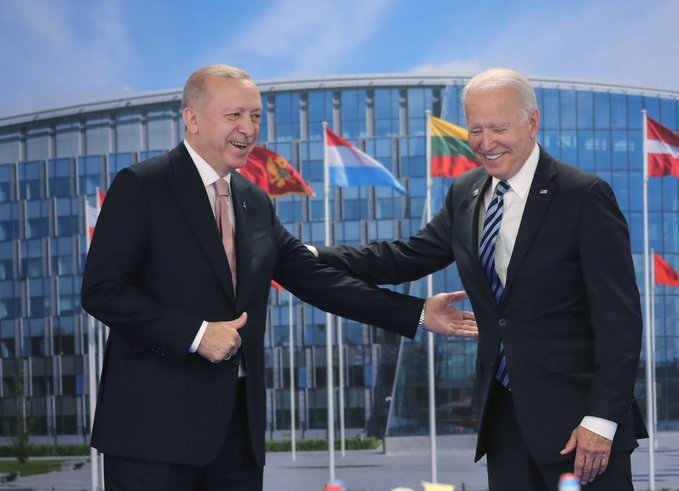 Turska: Erdon se sastao sa Bajdenom