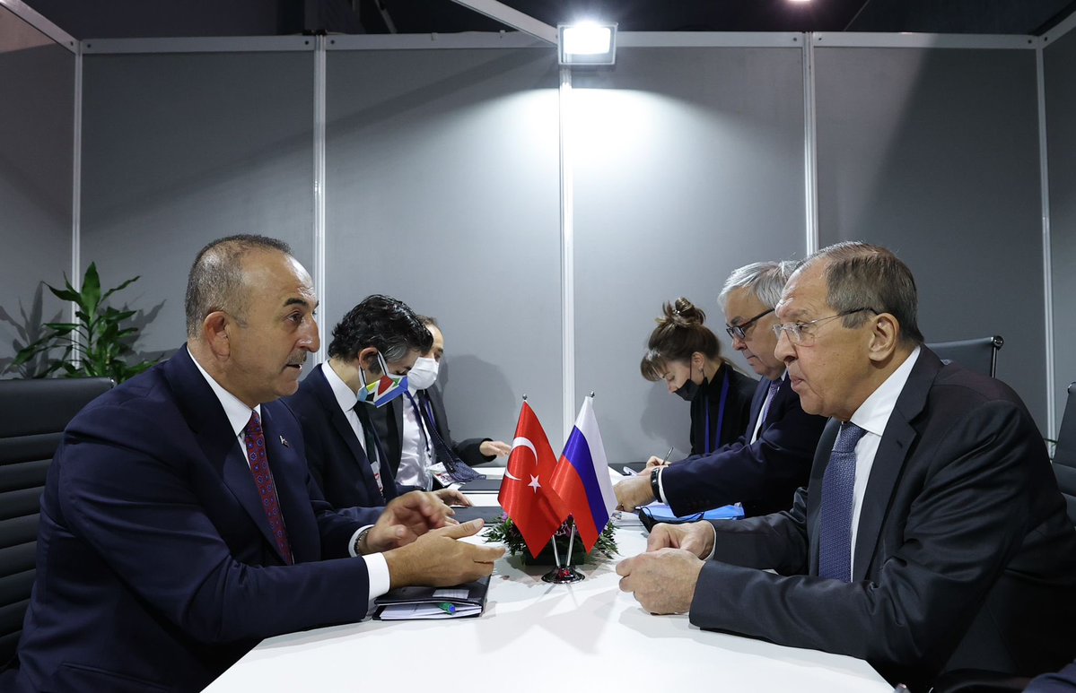 Turska: Čavušoglu i Lavrov se sastali na marginama Samita povodom 60-godišnjice Pokreta nesvrstanih